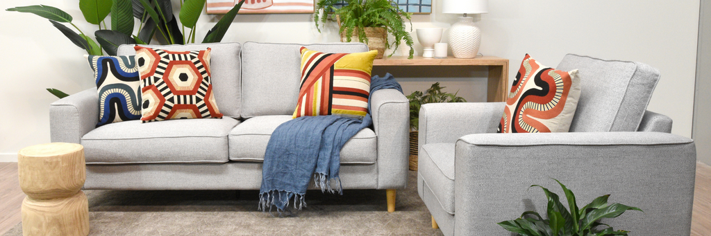 Indoor 2.5 Seat Sofas